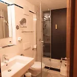 Am Main Hotell