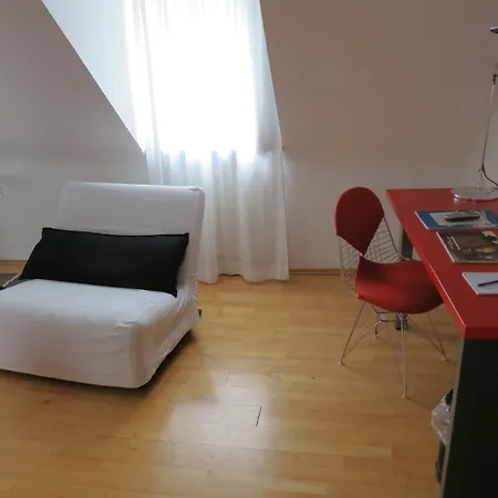 Am Main Hotel 3*