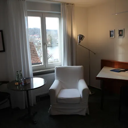 Am Main Hotel 3*
